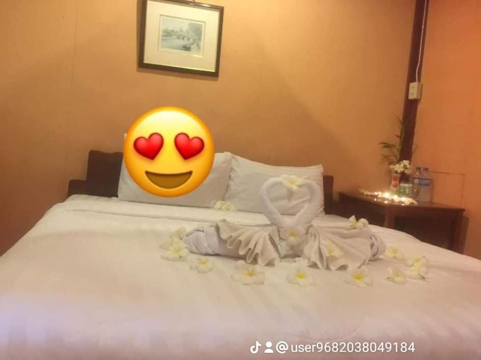 Champa Guesthouse Muang Không Esterno foto