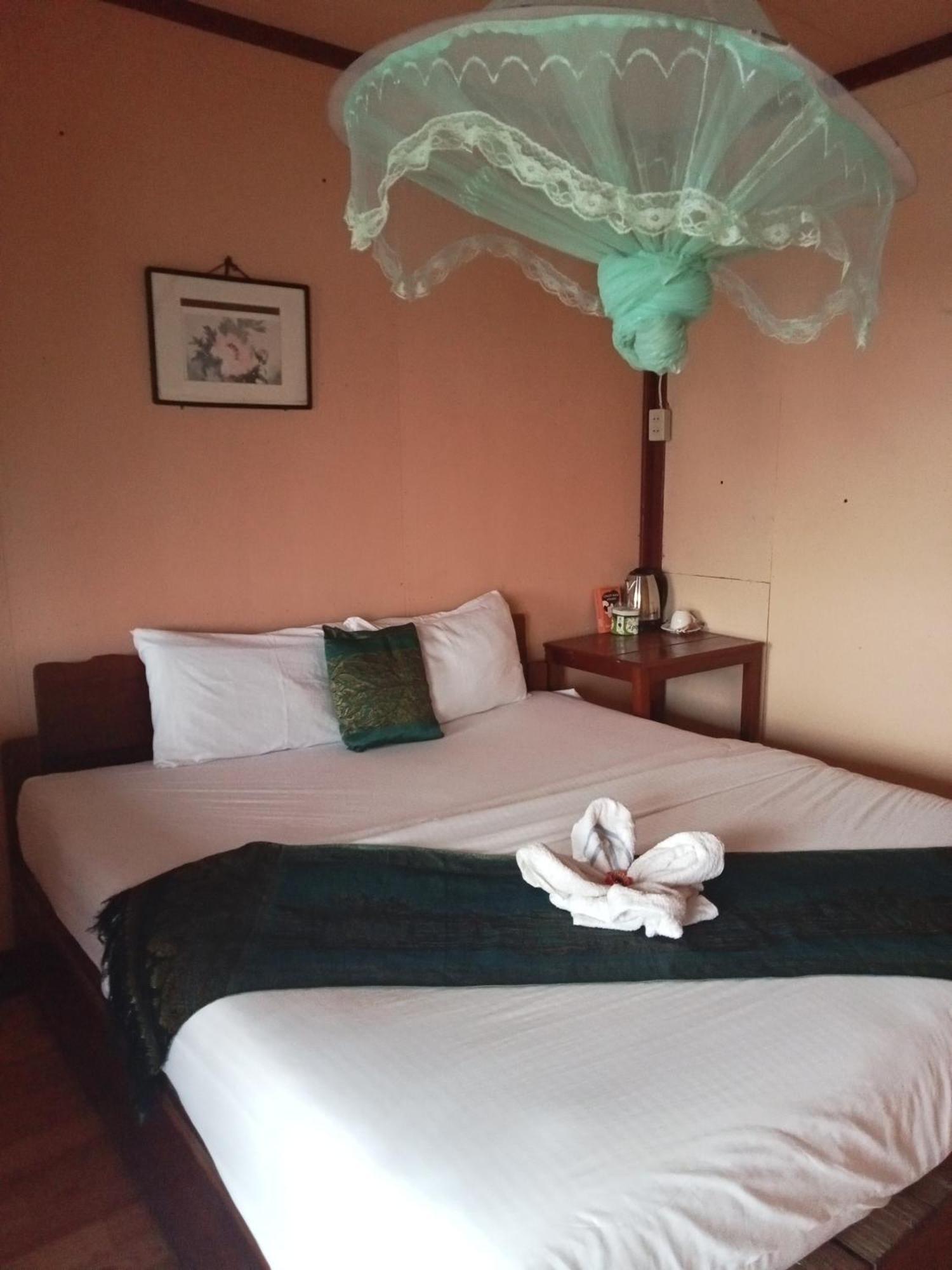 Champa Guesthouse Muang Không Esterno foto