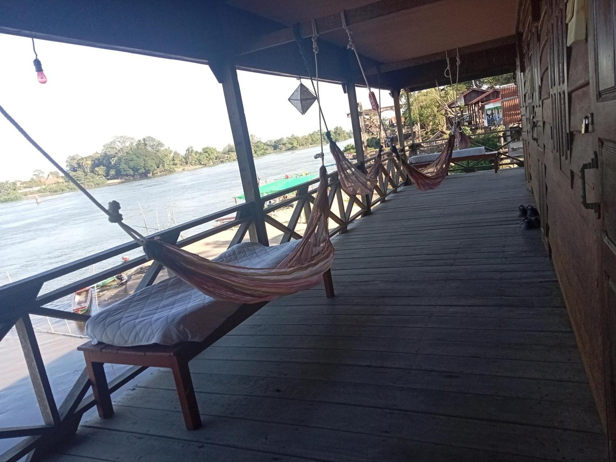 Champa Guesthouse Muang Không Esterno foto